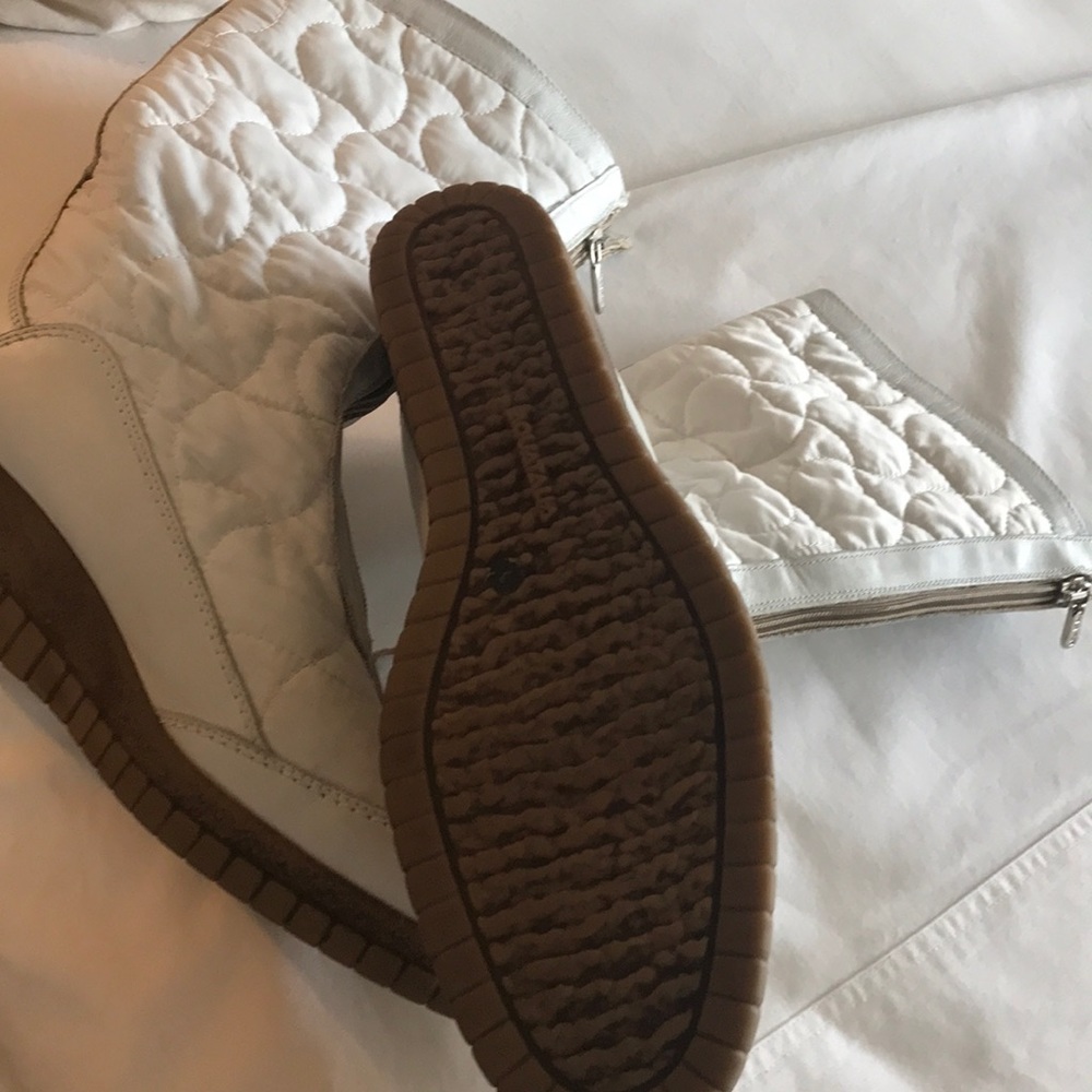 Snow boots or cold weather boots